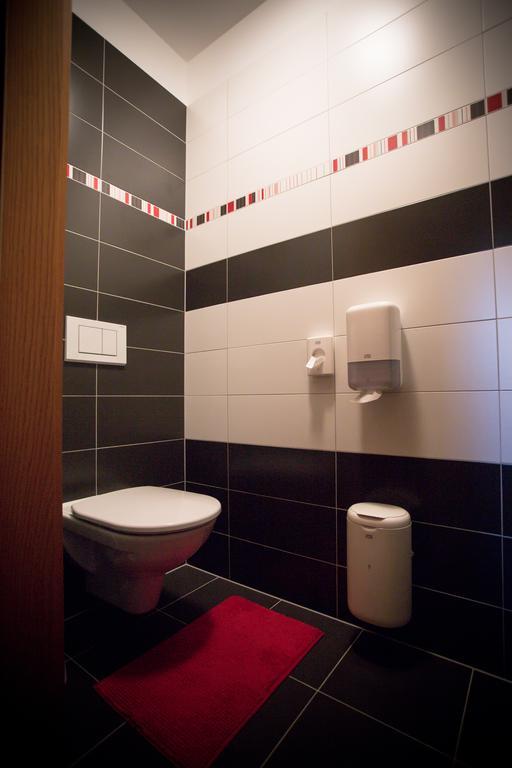 As Hotel ברנו מראה חיצוני תמונה